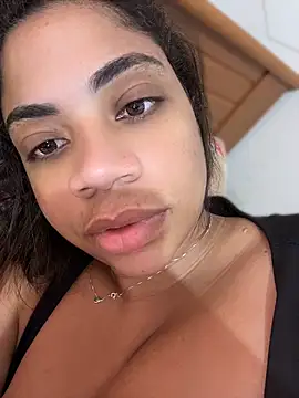 Morenacarioca3 stripchat live cam model