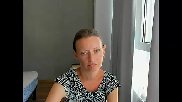 VelvetZara stripchat live cam model