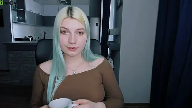 Rada_Kisss stripchat live cam model