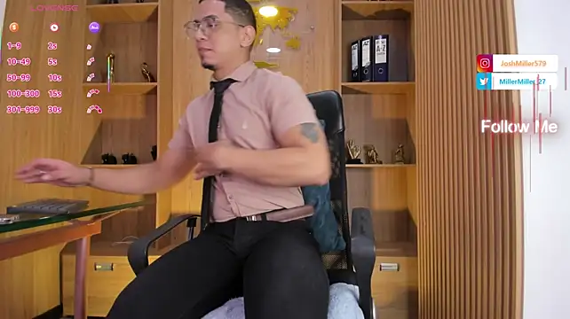 JoshMillerr_ stripchat live cam model