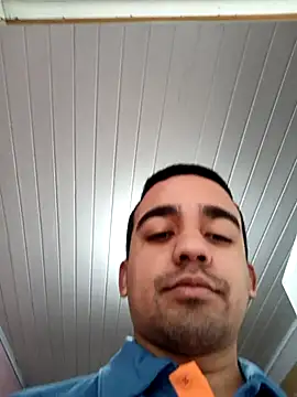 morenogostoso29 stripchat live cam model