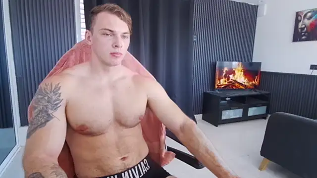 YourHotGreg stripchat live cam model