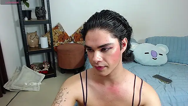 Blue_cutestar stripchat live cam model