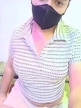 Hot_madhu5 stripchat live cam model