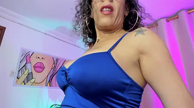 StarMilf stripchat live cam model