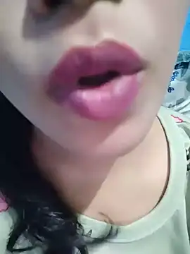 Anki-doll stripchat live cam model