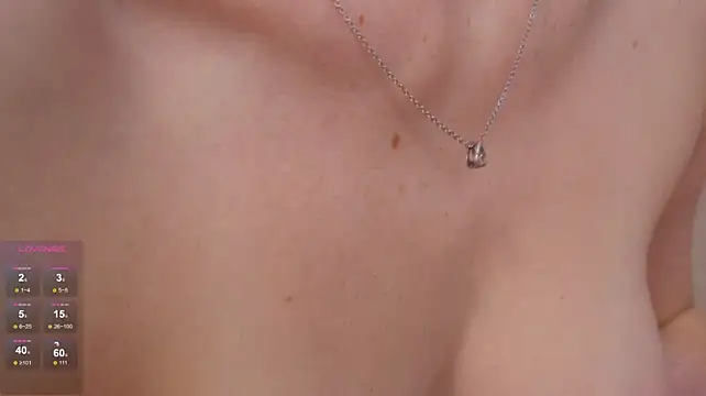 b4by_Emilia stripchat live cam model