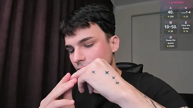 mystic_evan stripchat live cam model
