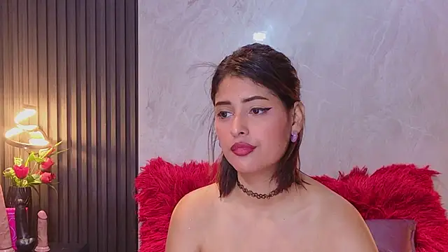 AuroraGray stripchat live cam model