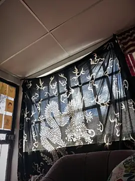 A_Good_Witch stripchat live cam model
