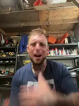 WIDBIGWHITECOCK stripchat live cam model