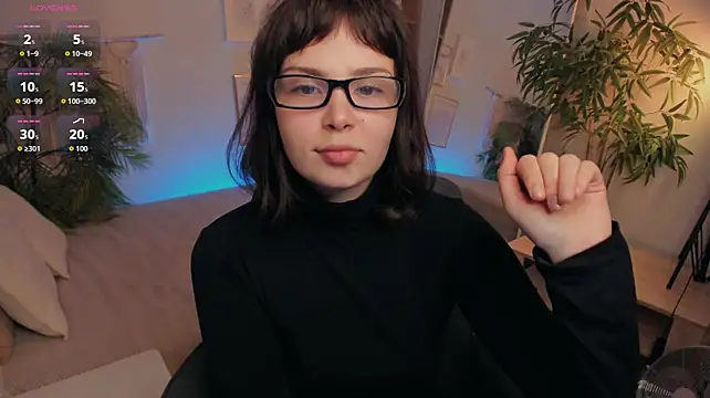 Maykinkya stripchat live cam model