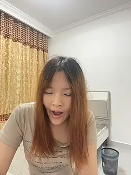 xiaolin2333 stripchat live cam model