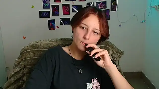 Dilara_Kiss_ stripchat live cam model