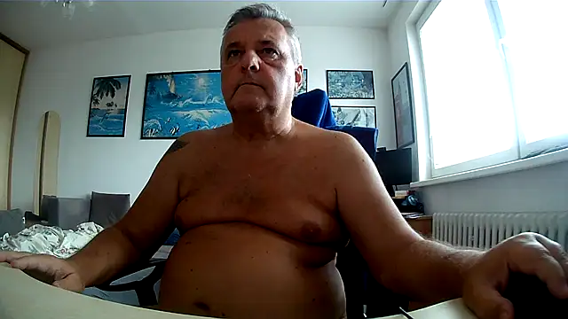 Robert_SK1 stripchat live cam model