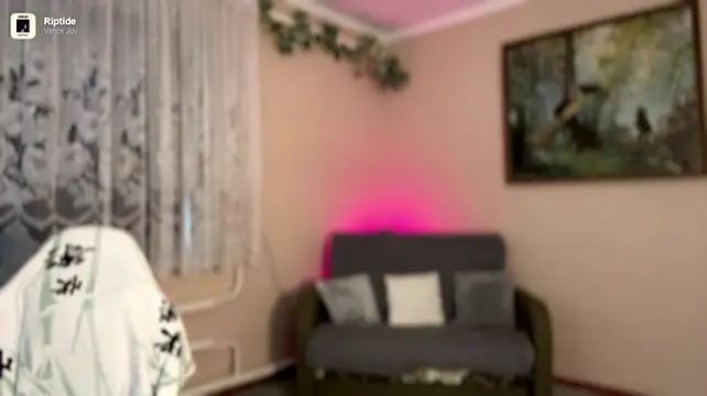 Lilit_shy stripchat live cam model
