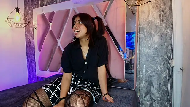 _Angel_dustt stripchat live cam model