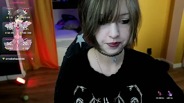 Reze_bomb stripchat live cam model