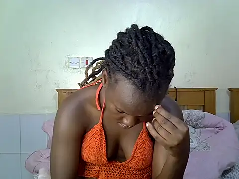 Nasty_milly stripchat live cam model