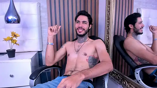 JacksonGreenn stripchat live cam model
