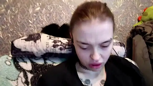 CaraDelevingnee stripchat live cam model