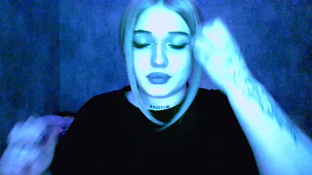 Rapunzel_777 stripchat live cam model