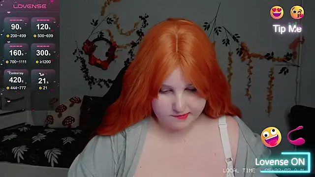 Crystal__Chris stripchat live cam model
