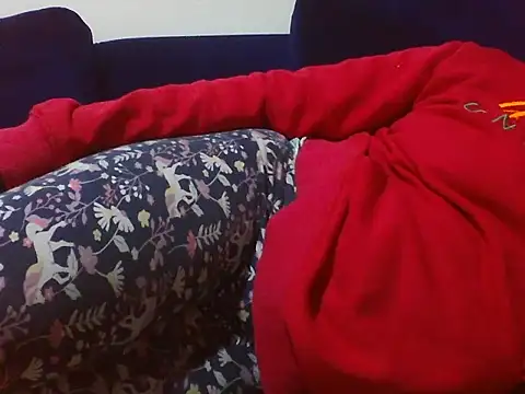 Keep_it_reel stripchat live cam model
