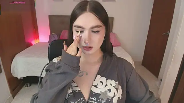 Miley_Baker stripchat live cam model