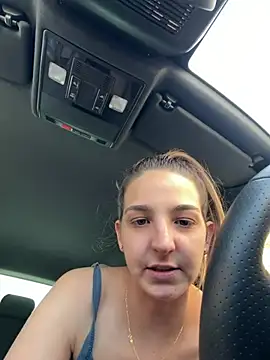 DoriDelux66 stripchat live cam model