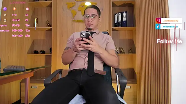 JoshMillerr_ stripchat live cam model