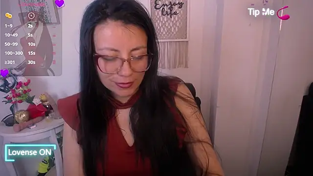 Valeri_bj stripchat live cam model
