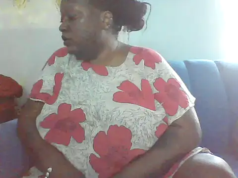 fat_ebonyqueen stripchat live cam model