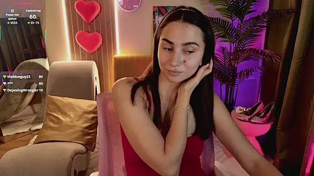 SelinOtis stripchat live cam model
