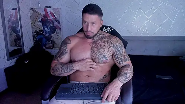Cristian_Walker stripchat live cam model