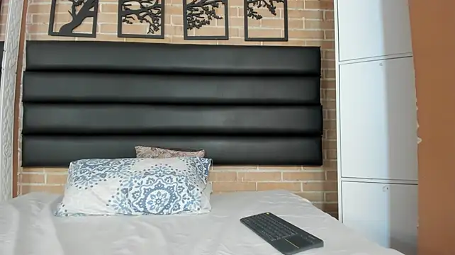 Fer_florez stripchat live cam model