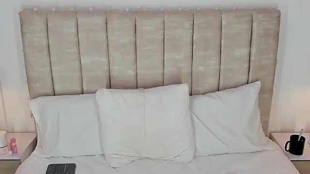 AprilStone1 stripchat live cam model