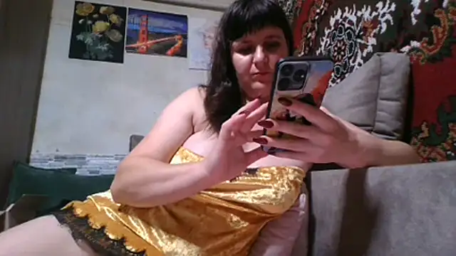 LionessLove777 stripchat live cam model