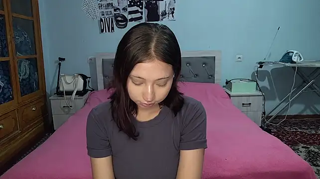 TeresitaCocanougher stripchat live cam model