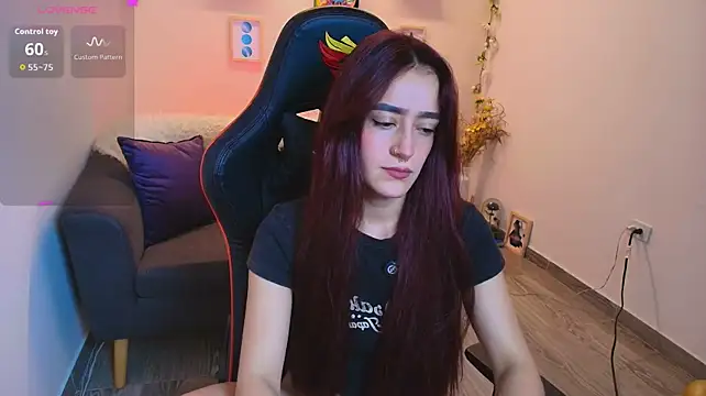 ViolethRosse stripchat live cam model