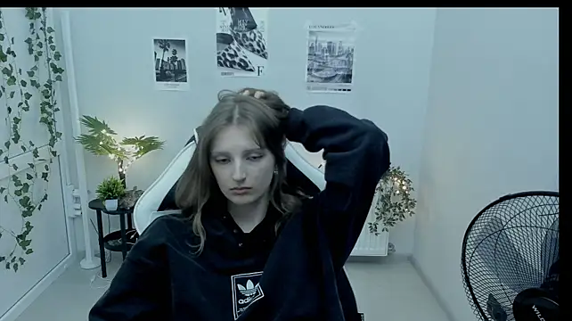 Star_Nellie stripchat live cam model