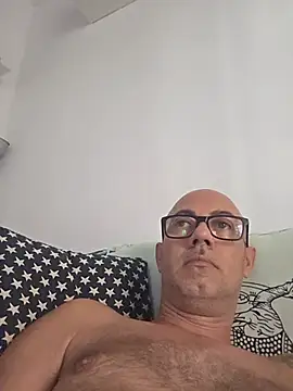 soloencasa46 stripchat live cam model