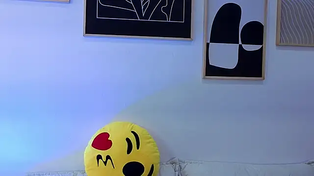 _lili_rose_ stripchat live cam model