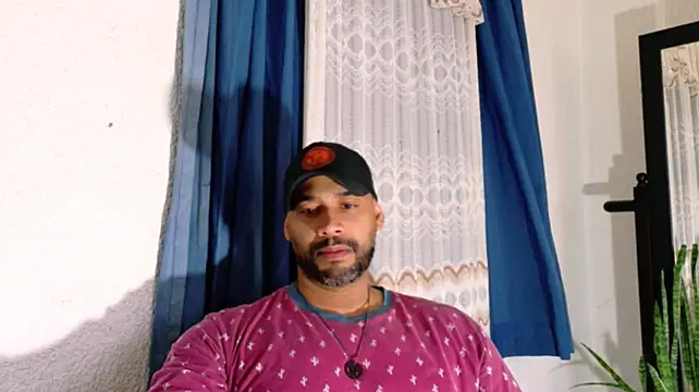 musclehetero stripchat live cam model