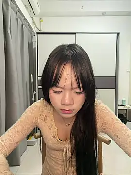 qzbaobao stripchat live cam model