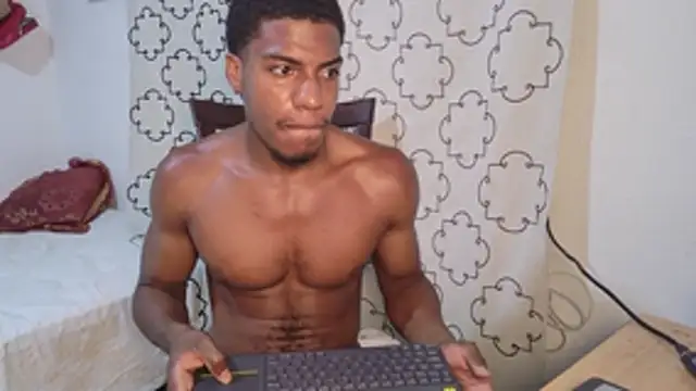 andrews2399 stripchat live cam model