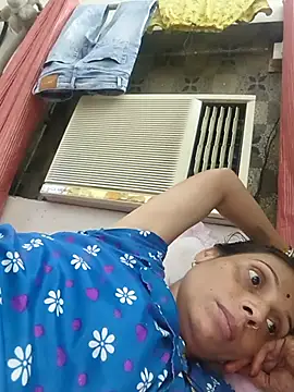 Sexy-Suhani2 stripchat live cam model