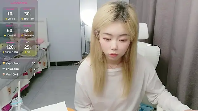 Sweetseng-seng stripchat live cam model
