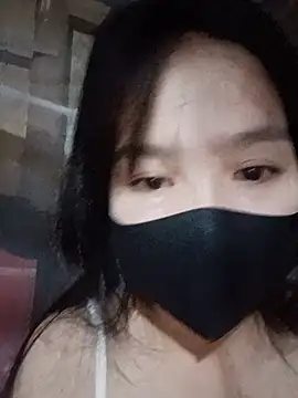 Ari_Arilove stripchat live cam model