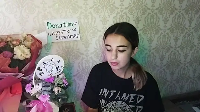 AminaGirls stripchat live cam model
